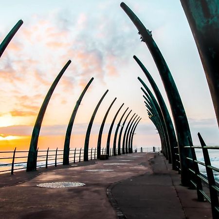 11 The Shades Umhlanga Rocks Apartment Durban Bagian luar foto