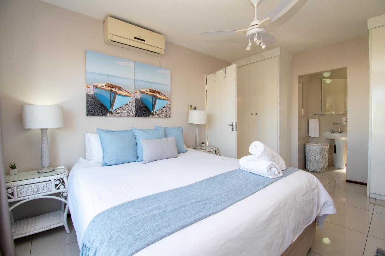 11 The Shades Umhlanga Rocks Apartment Durban Bagian luar foto