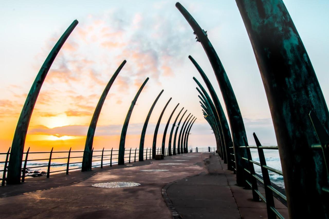 11 The Shades Umhlanga Rocks Apartment Durban Bagian luar foto